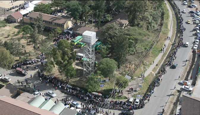 Kenya elections: Woman (72) collapses and dies while queuing to vote