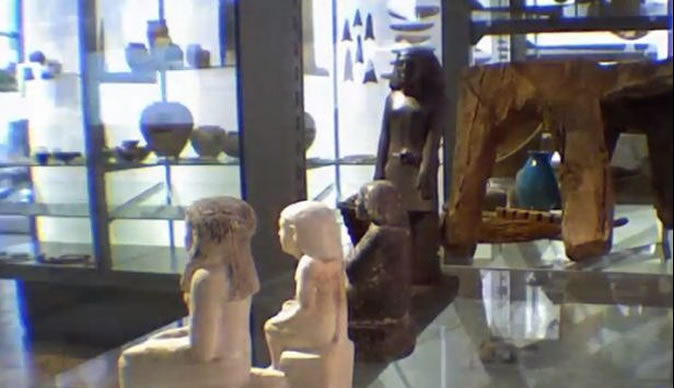 Museum baffled by 'curse' of statue that rotates on its own