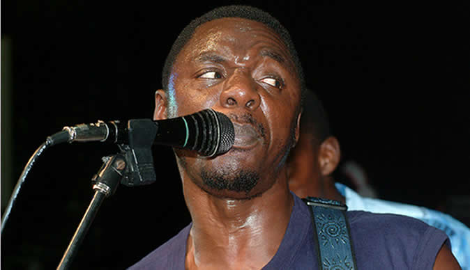 Man accuses Macheso of stealing his dance moves