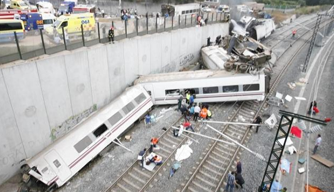 Train derails in Spain, kills at least 77